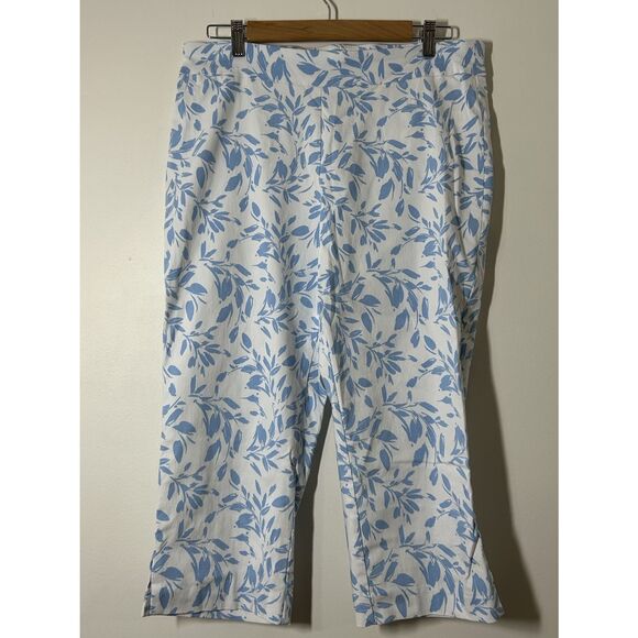 Counterparts Women's Large Blue & White Leaves Capri Pants 152F9196AHA - Picture 1 of 5